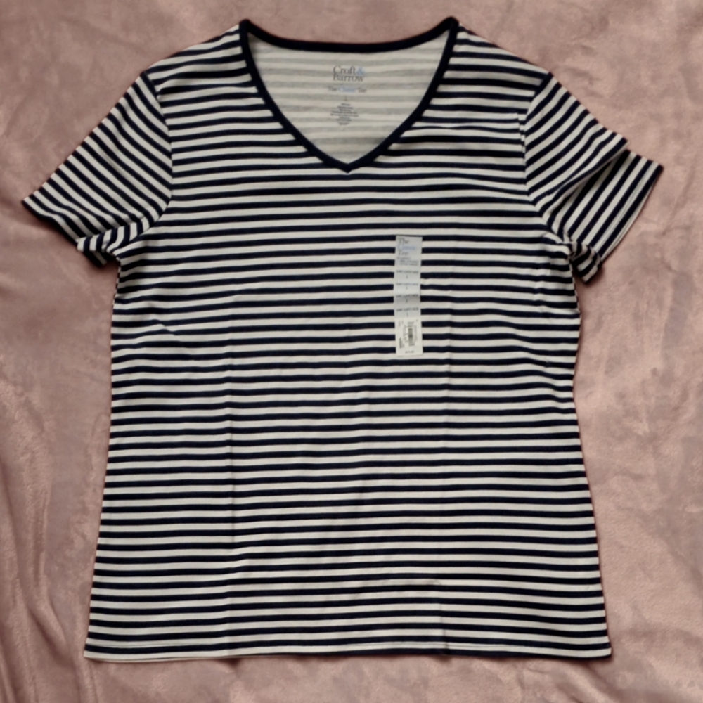 Black & White Striped Short Sleeve Tee